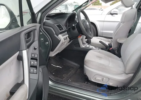 2016 Subaru Forester 2.5I Premium z USA, uszkodzony, nr VIN JF2SJADC7GH418102